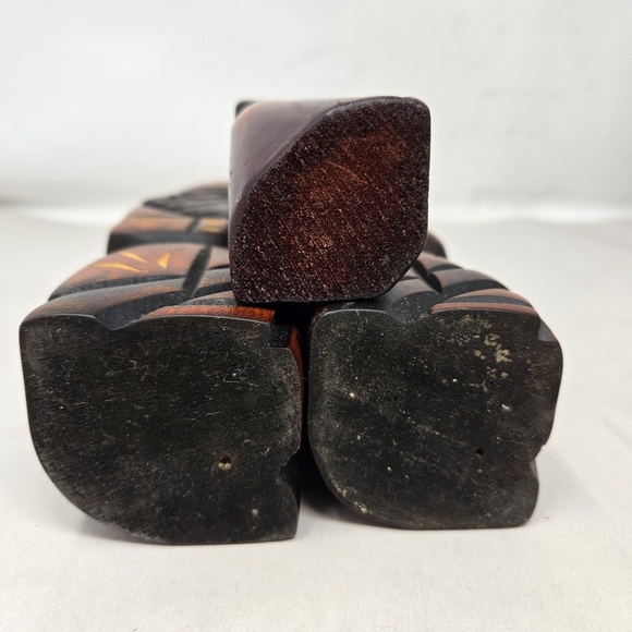 Japanese Ainu Father, Mother & Child Wood Carved Figurines Family Vintage - Picture 10 of 10